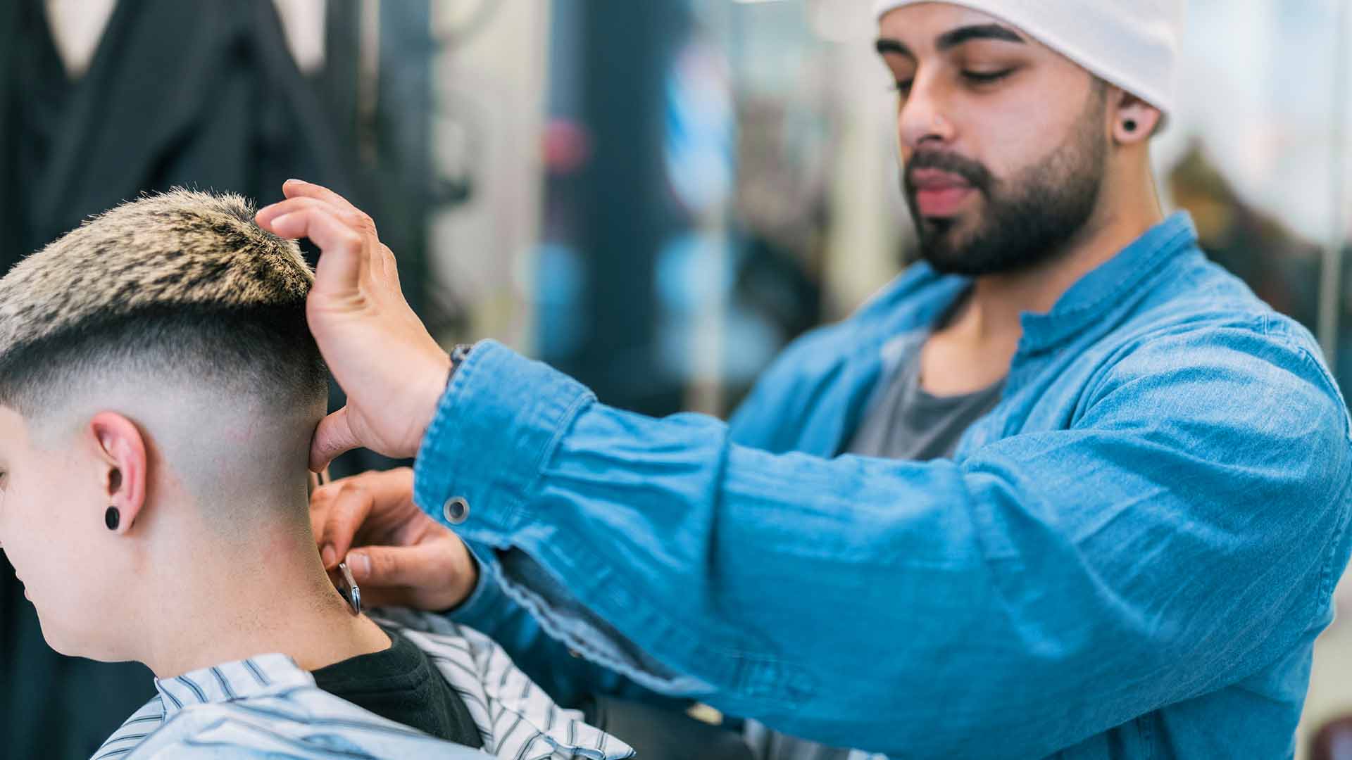SHB30516 - Certificate III in Barbering Apprenticeship - Course Image